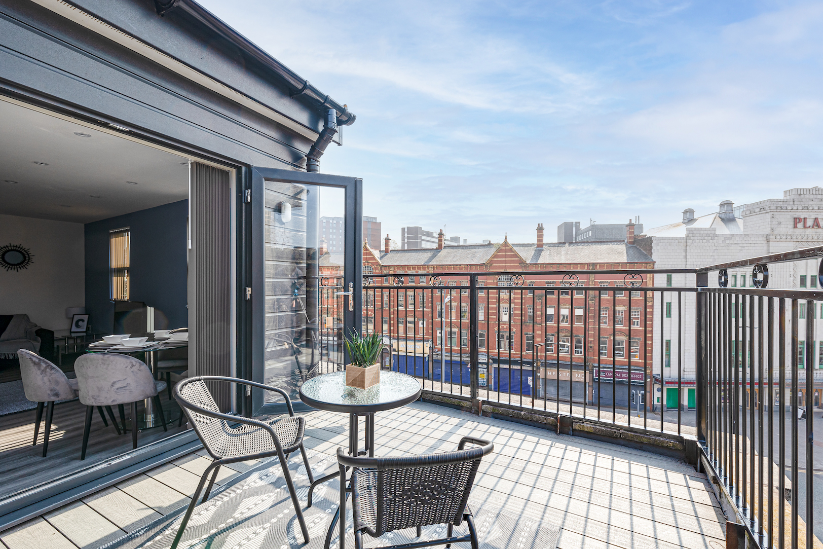2-Bedroom Apartment with Balcony - Unit 2